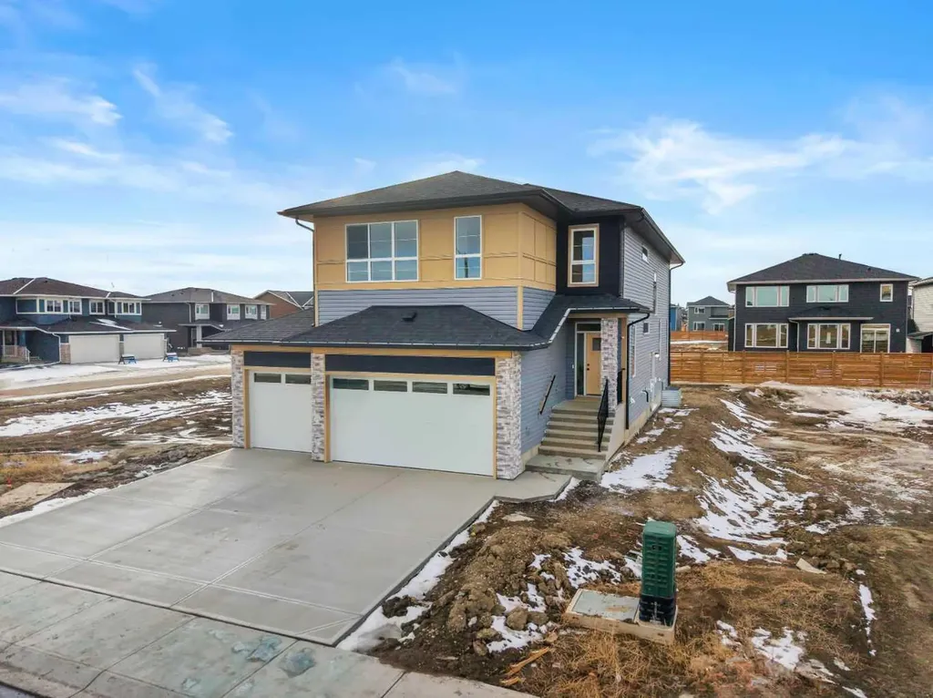 151 Dawson Wharf Mount Chestermere AB T1X 2W4