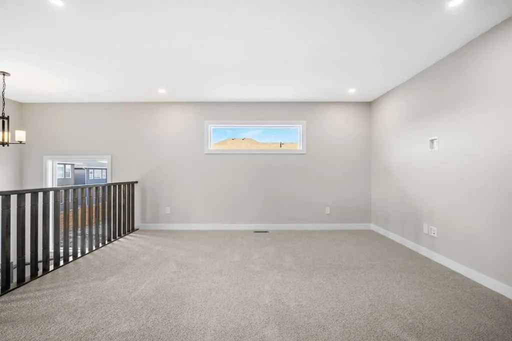 151 Dawson Wharf Mount Chestermere AB T1X 2W4