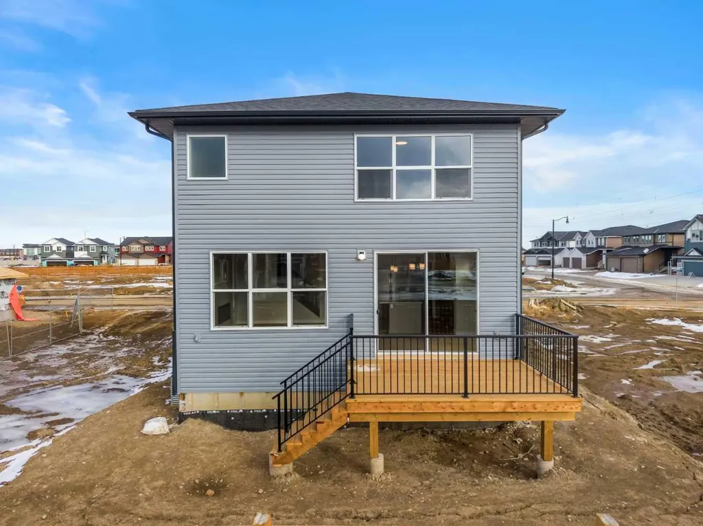 151 Dawson Wharf Mount Chestermere AB T1X 2W4