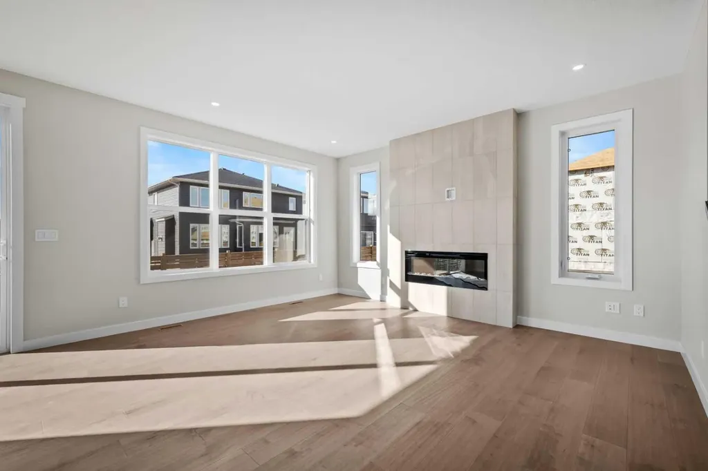 151 Dawson Wharf Mount Chestermere AB T1X 2W4