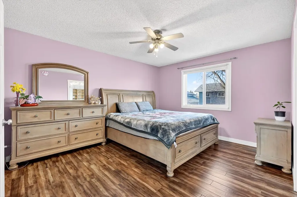 29 Sundown Way SE Calgary AB T2X 3B8
