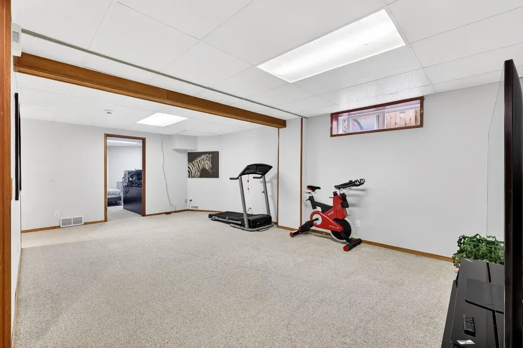 29 Sundown Way SE Calgary AB T2X 3B8