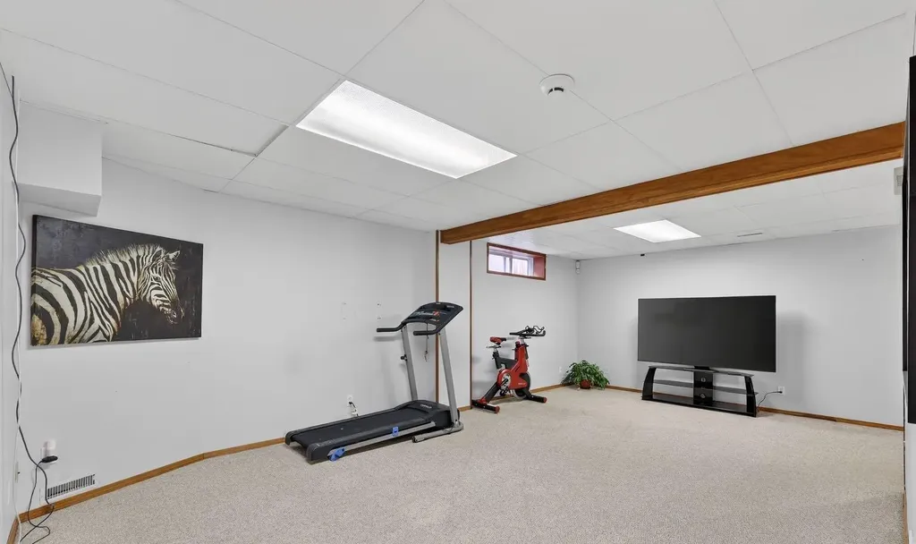 29 Sundown Way SE Calgary AB T2X 3B8