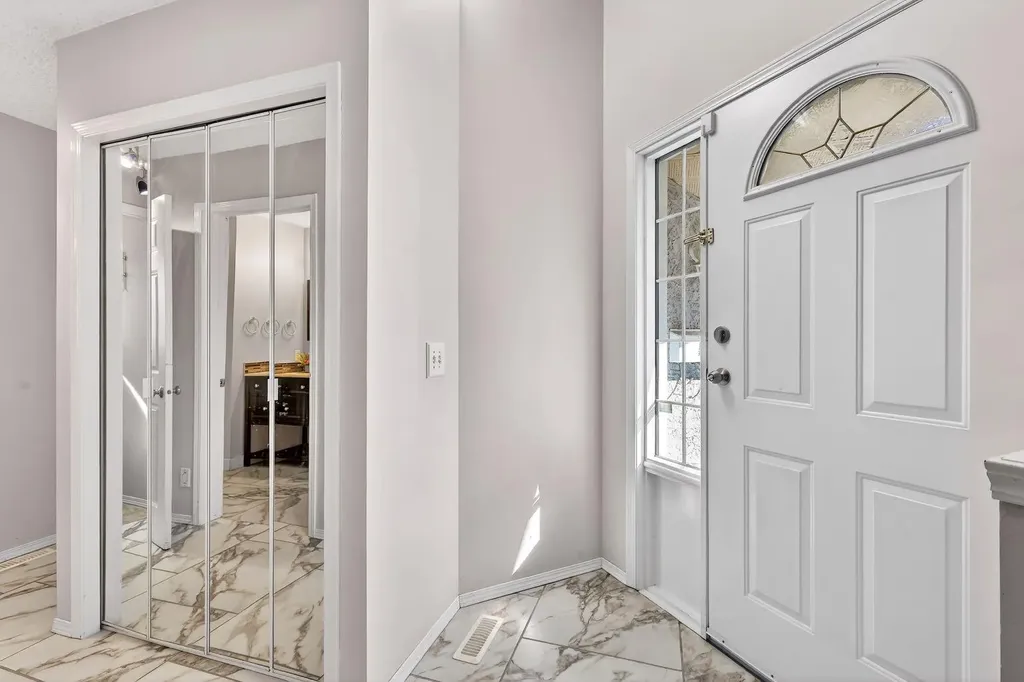 29 Sundown Way SE Calgary AB T2X 3B8