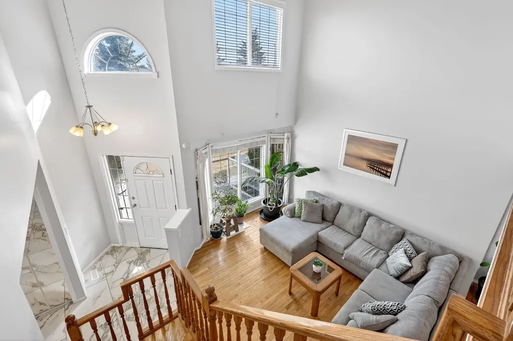 29 Sundown Way SE Calgary AB T2X 3B8