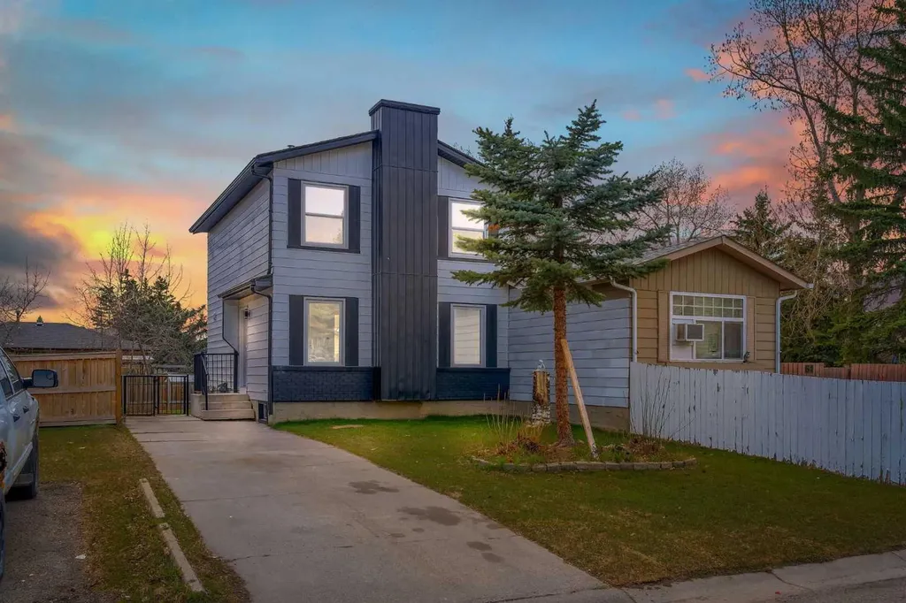 62 Deer Ridge Way SE Calgary AB T2J 5Y6