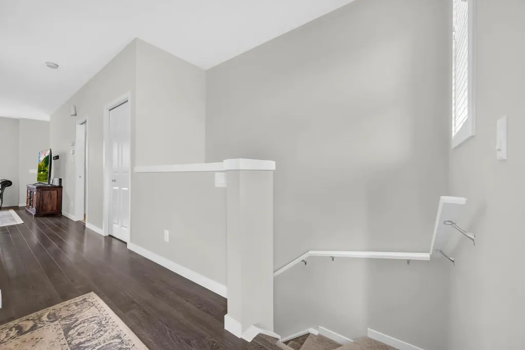 50 Copperstone Common SE Calgary AB T2Z 5E4