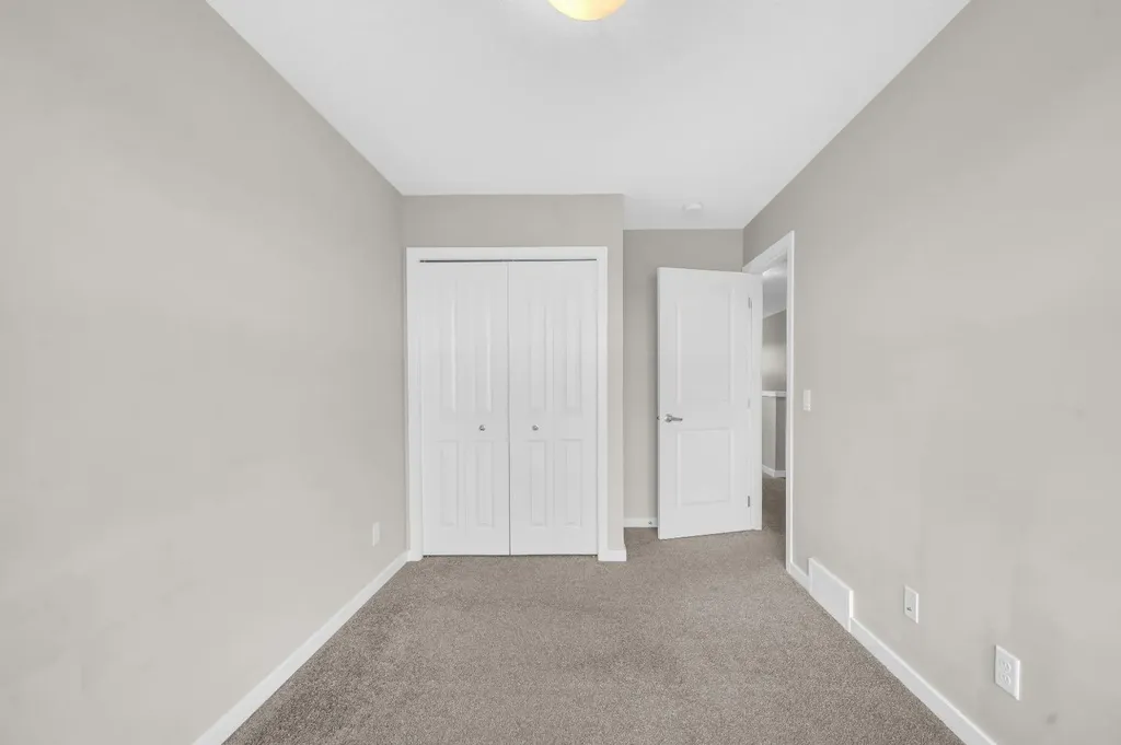50 Copperstone Common SE Calgary AB T2Z 5E4