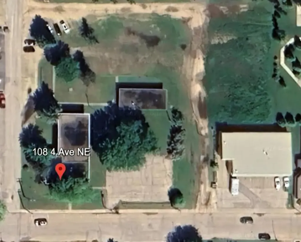 108 4 Avenue NE Slave Lake AB T0G 2A2