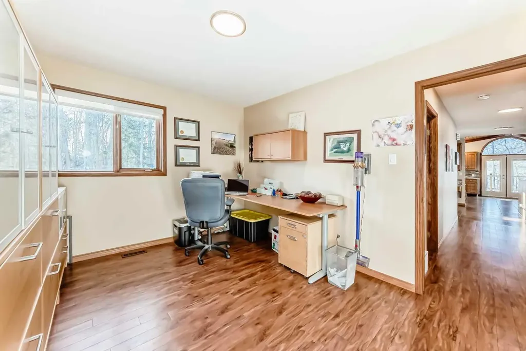 24402 Highway 595 E Rural Red Deer County AB T0M 0V0