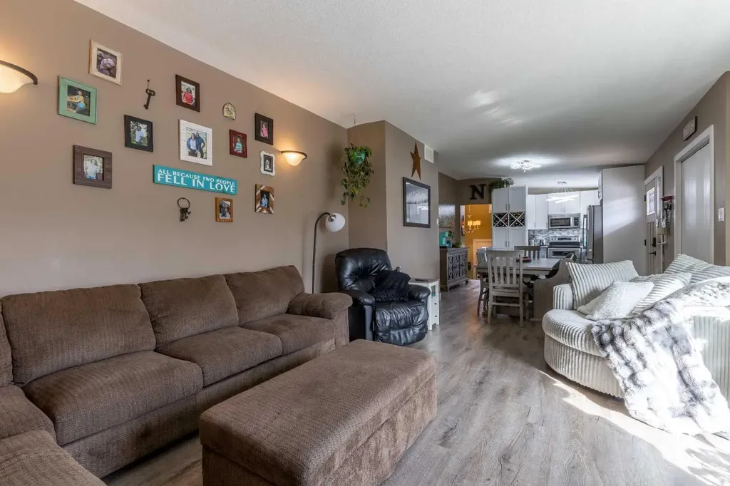 1907 7a Avenue N Lethbridge AB T1H 0Z8