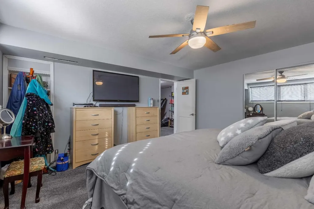 1907 7a Avenue N Lethbridge AB T1H 0Z8