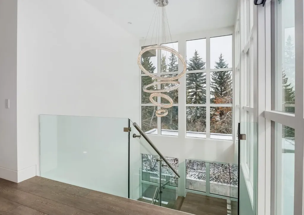 106 Pumpridge Place SW Calgary AB T2V5E7