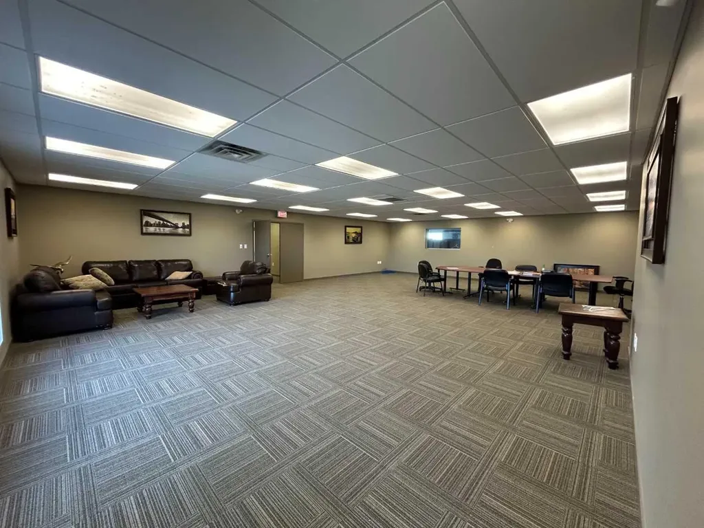655 14 Street SW Medicine Hat AB T1A 4V5