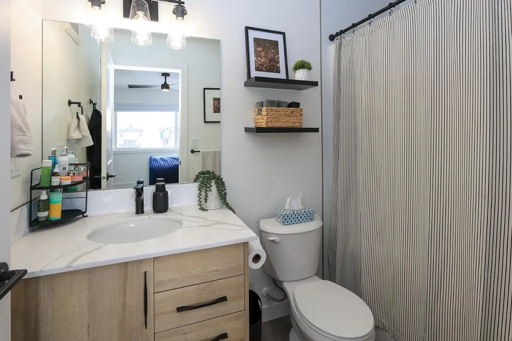 2 Evergreen Way Red Deer AB T4P 3H1
