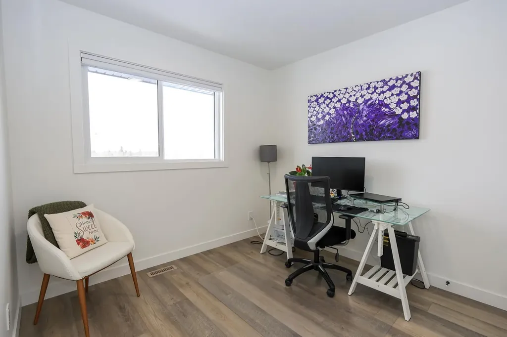 2 Evergreen Way Red Deer AB T4P 3H1
