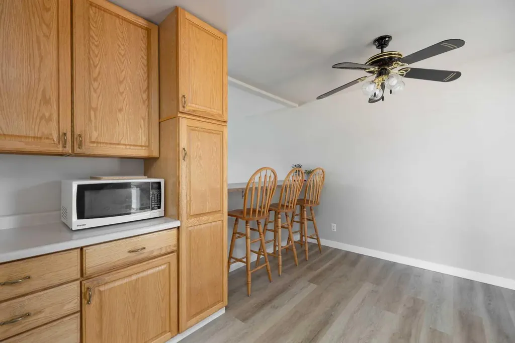 185 Hilltop Crescent Fort Mcmurray AB T9H3V3