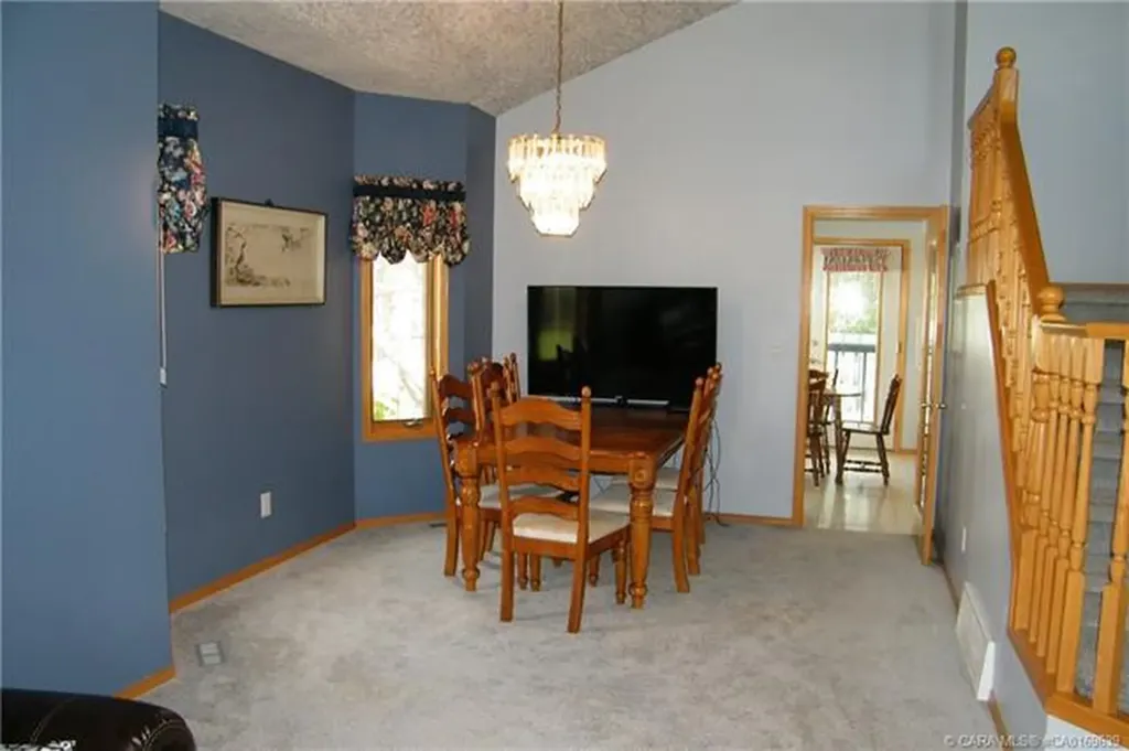 5606 46 Avenue W Forestburg AB T0B 1N0