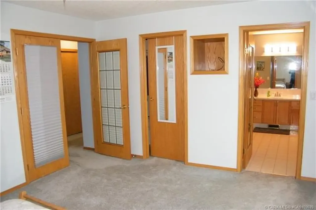 5606 46 Avenue W Forestburg AB T0B 1N0