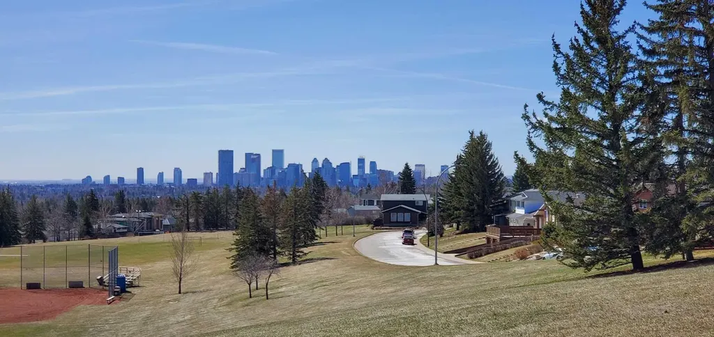 6307 Thornaby Way NW Calgary AB T2K 5K8