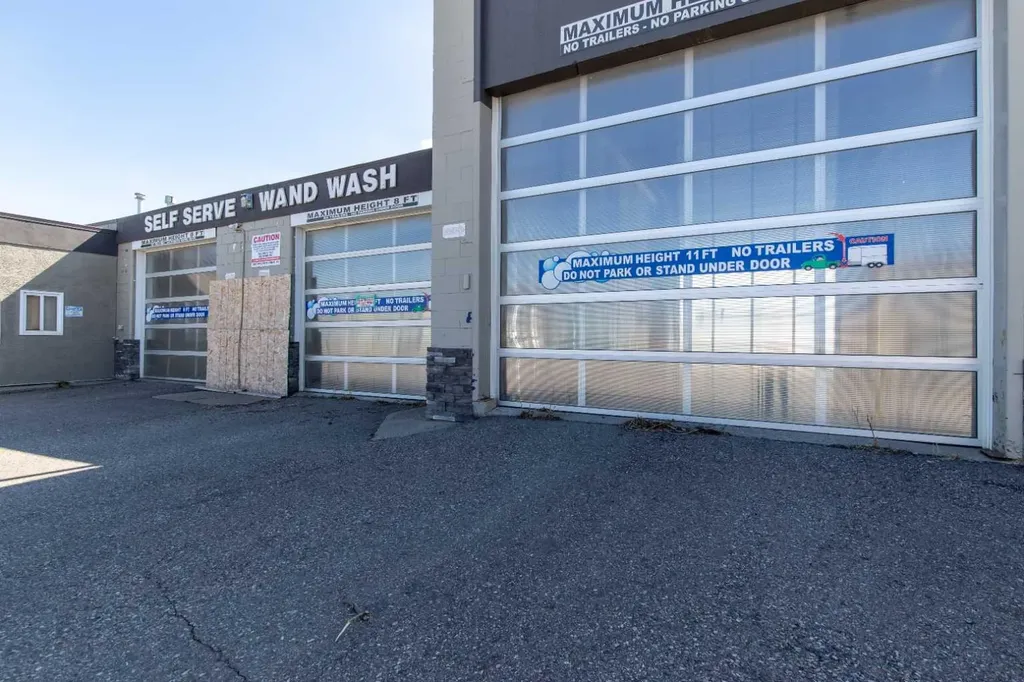 108 Mayor Magrath Drive N Lethbridge AB T1H 3P4
