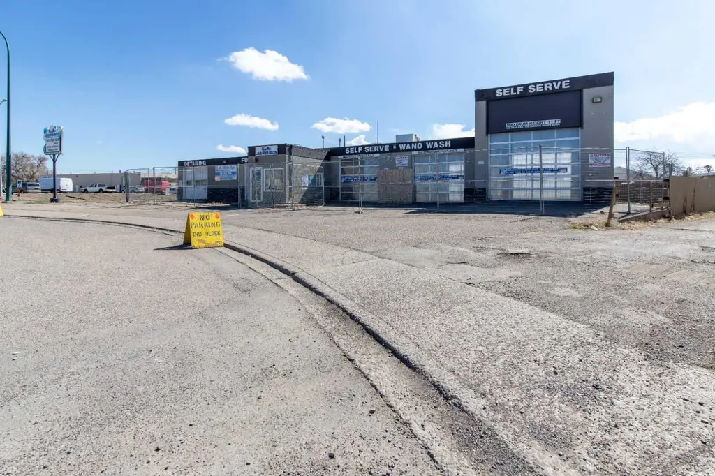 108 Mayor Magrath Drive N Lethbridge AB T1H 3P4