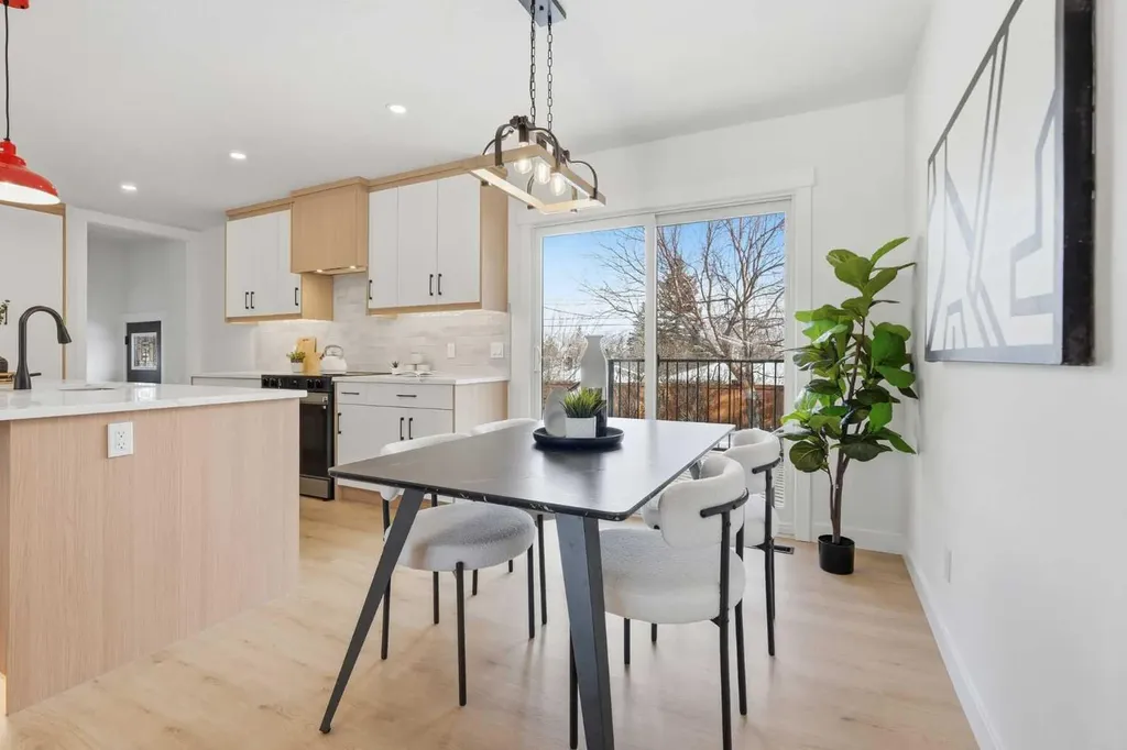 8616 7 Street SW Calgary AB T2V 1G9