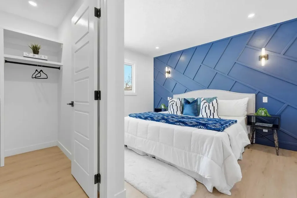 8616 7 Street SW Calgary AB T2V 1G9