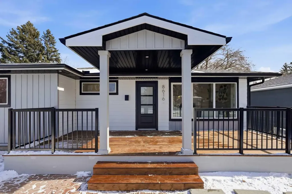 8616 7 Street SW Calgary AB T2V 1G9
