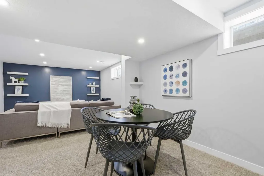 8616 7 Street SW Calgary AB T2V 1G9