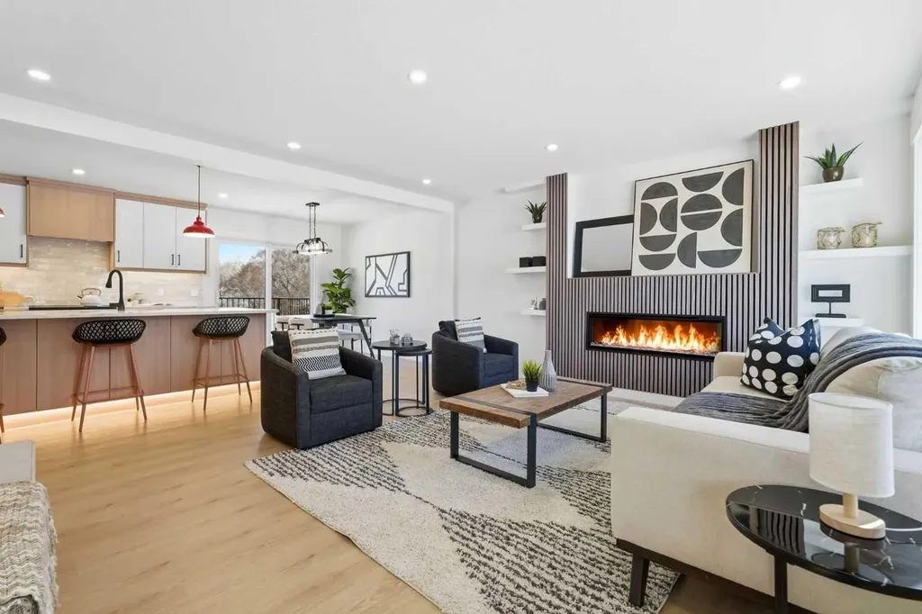 8616 7 Street SW Calgary AB T2V 1G9