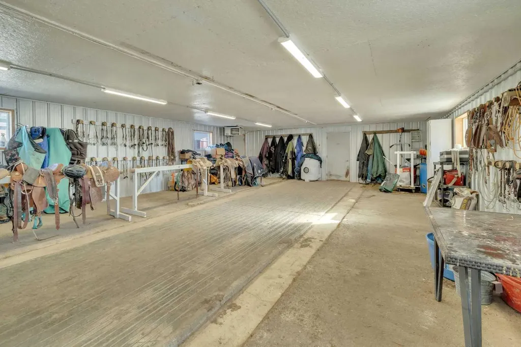 445056 Range Road 40 Rural Ponoka County AB T0C 0M0
