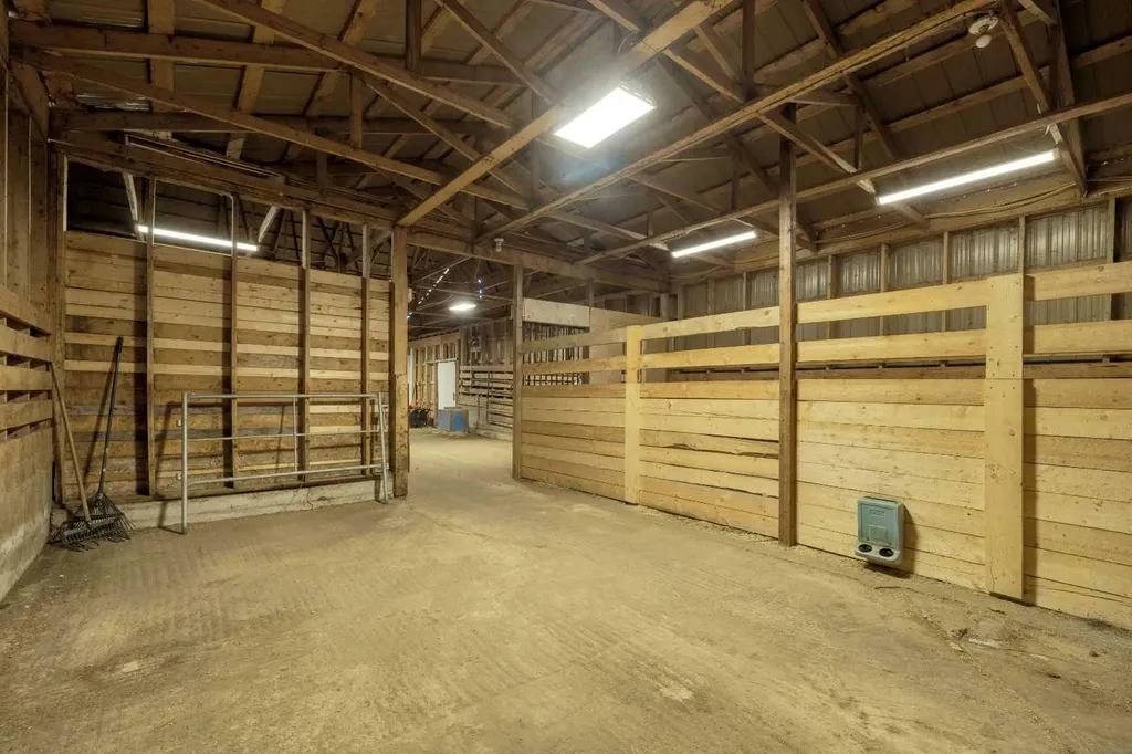 445056 Range Road 40 Rural Ponoka County AB T0C 0M0