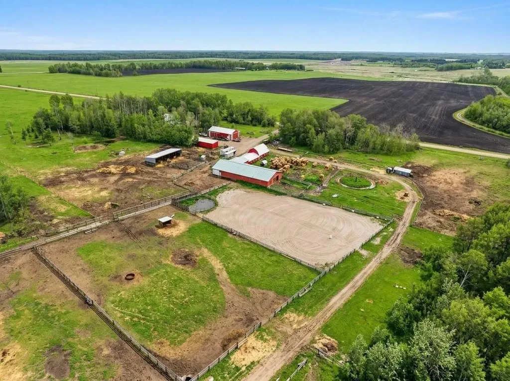 445056 Range Road 40 Rural Ponoka County AB T0C 0M0