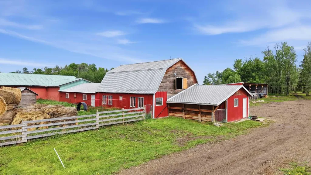 445056 Range Road 40 Rural Ponoka County AB T0C 0M0