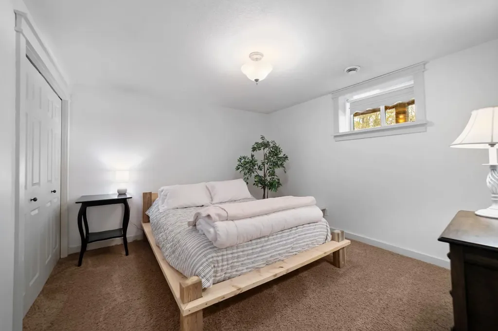 45217 Range Road 202 Rural Camrose County AB T0B 3L0