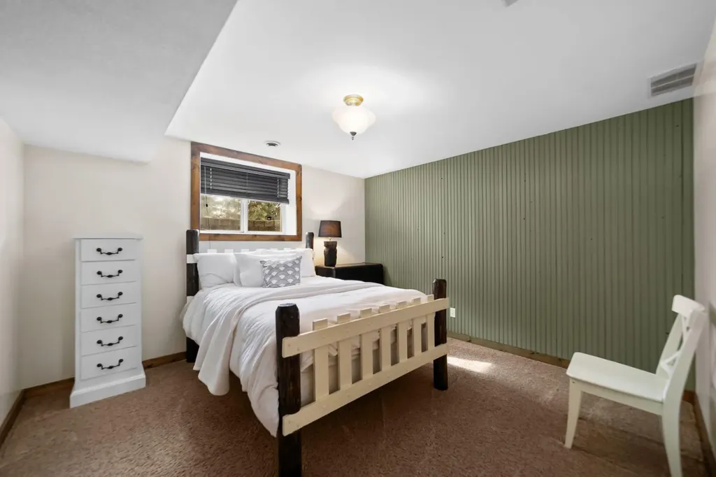 45217 Range Road 202 Rural Camrose County AB T0B 3L0