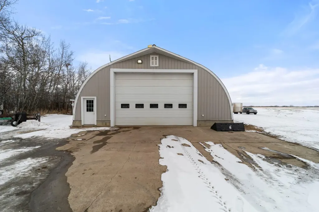 45217 Range Road 202 Rural Camrose County AB T0B 3L0