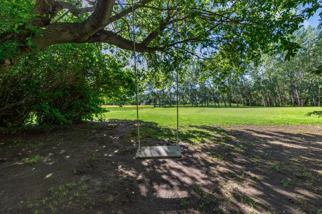 45217 Range Road 202 Rural Camrose County AB T0B 3L0