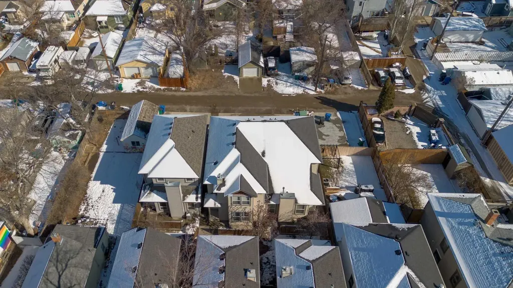 635 6 Street S Lethbridge AB T1J 2E4