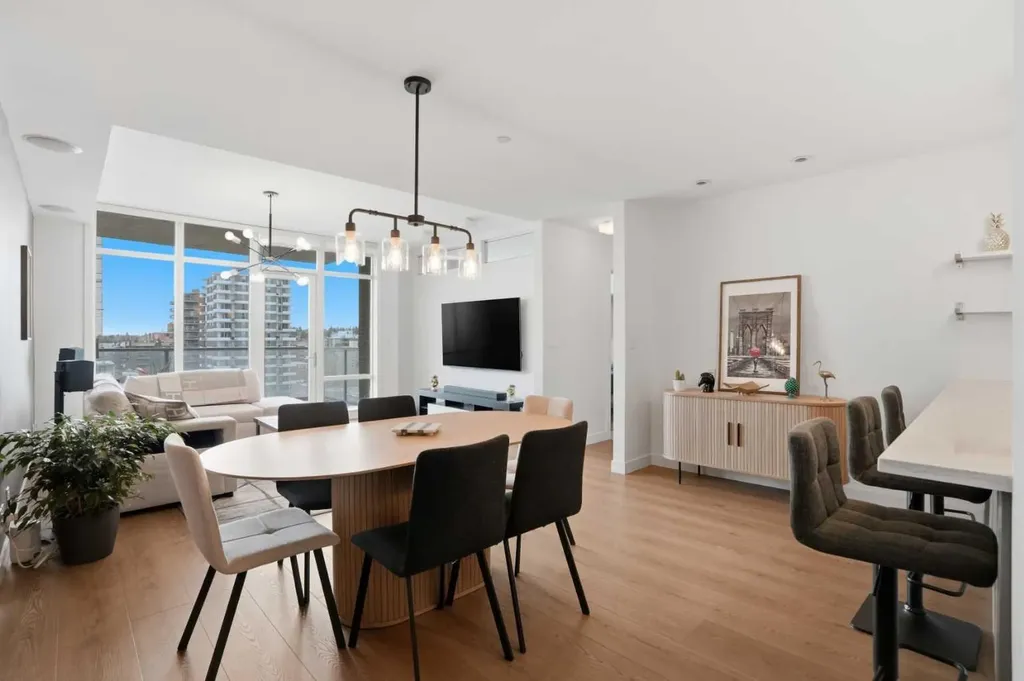 530 12 Avenue SW Calgary AB T2R0B1