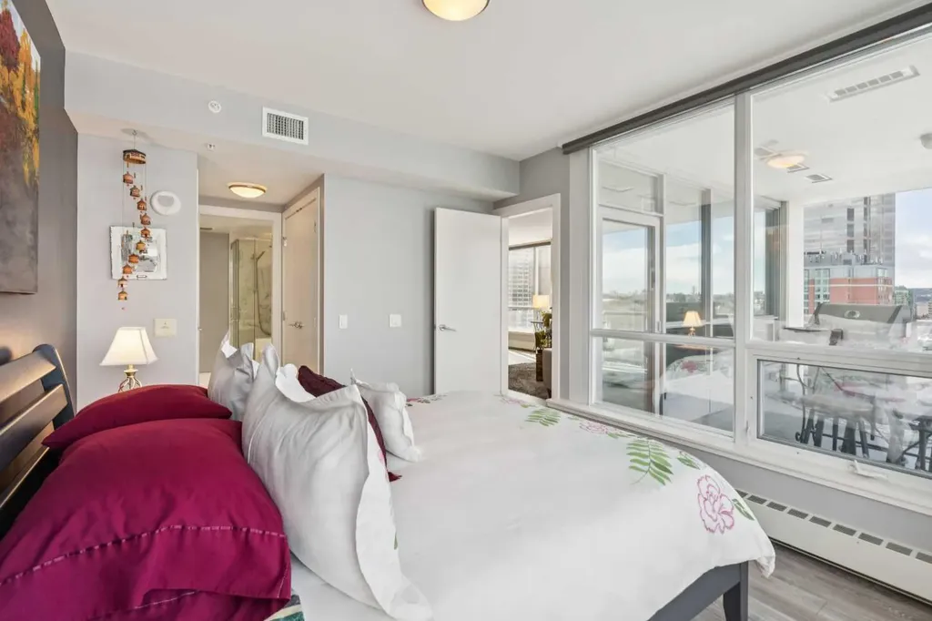 222 Riverfront Avenue SW Calgary AB T2P 0W3