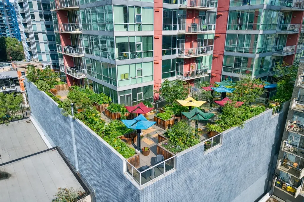 135 13 Avenue SW Calgary AB T2R 0W8