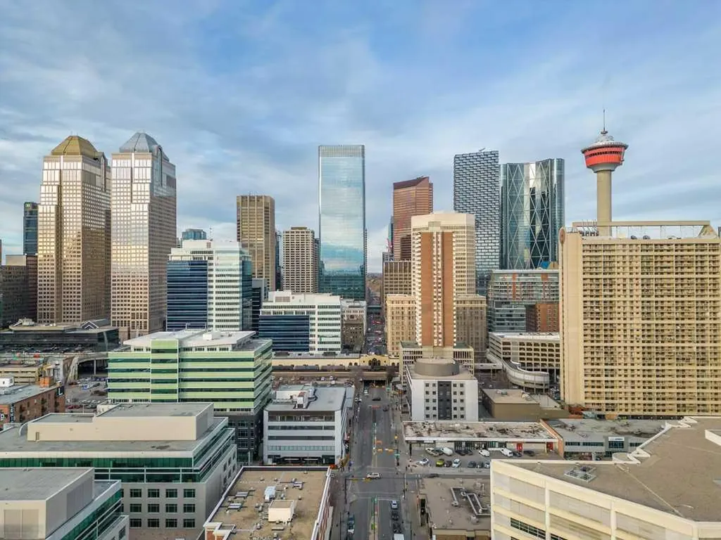 135 13 Avenue SW Calgary AB T2R 0W8
