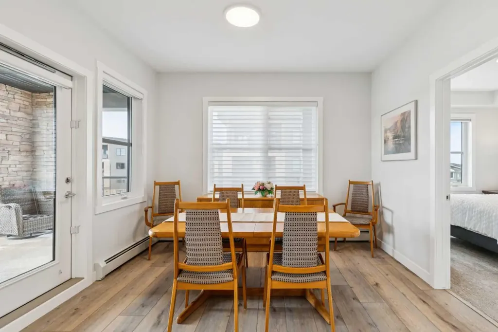 125 Wolf Hollow Crescent SE Calgary AB T2X 5W9