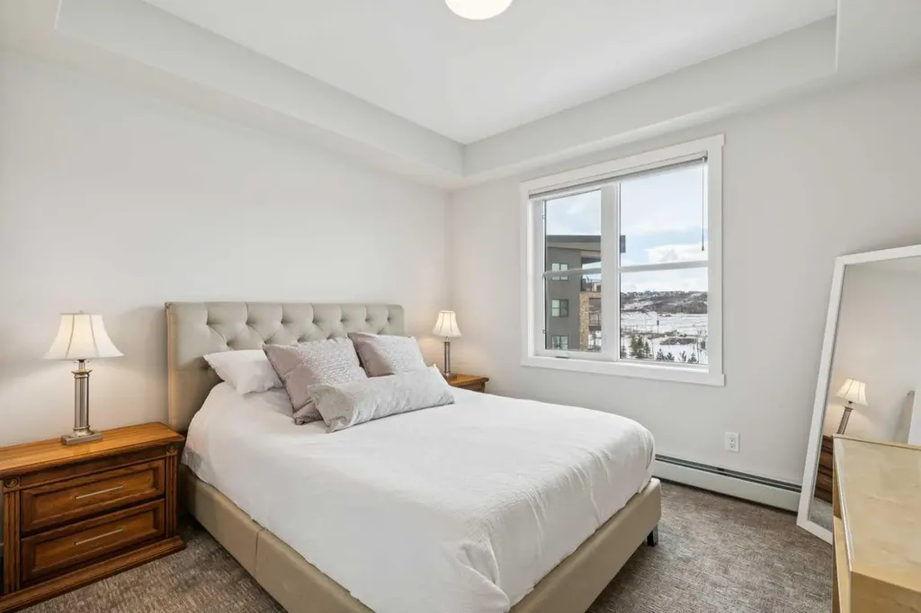 125 Wolf Hollow Crescent SE Calgary AB T2X 5W9