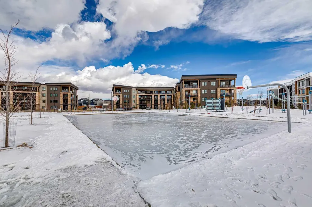 125 Wolf Hollow Crescent SE Calgary AB T2X 5W9