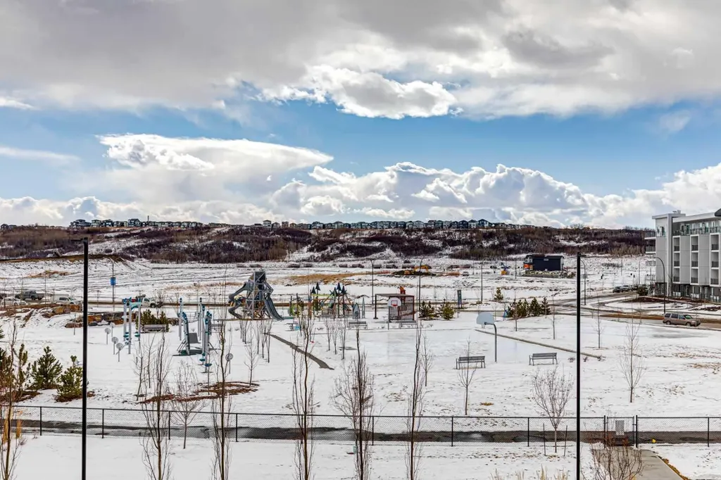 125 Wolf Hollow Crescent SE Calgary AB T2X 5W9
