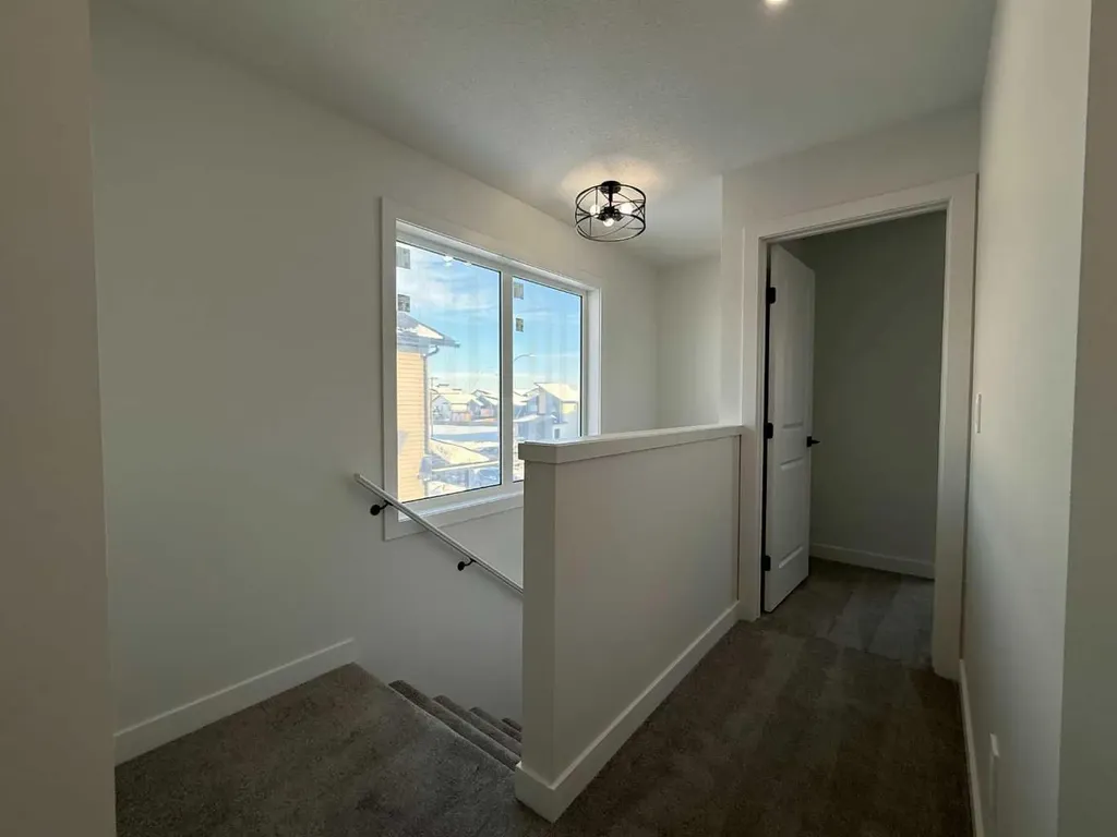 8570 72 Avenue Grande Prairie AB T8X 0N9