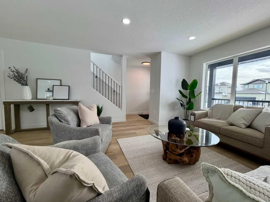 8570 72 Avenue Grande Prairie AB T8X 0N9